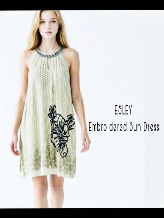 Esley Dresses & Skirts - ESLEY Cream +Black Sleeveless Sun Dress W Keyhole Halter Neckline EMBROIDERED M